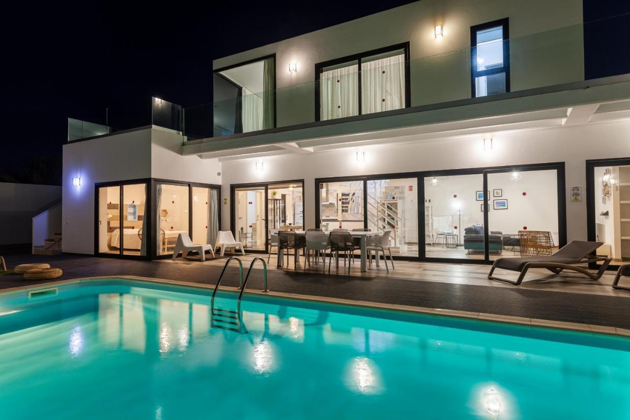 Villa Luxury Azul Private Pool And Bbq Corralejo By Holidays Home 외부 사진
